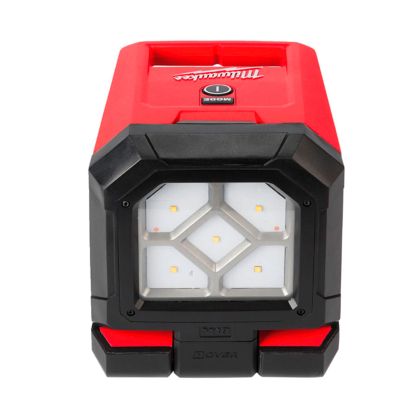 Акумулаторен фенер Milwaukee M18 PAL-0, без батерия и зарядно, 18 V, 1500 lm