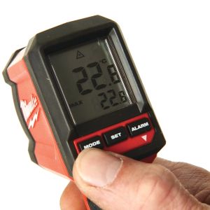 Инфрачервен термометър Milwaukee 2267-40, -30°C до 400°C, ±0.08% точност